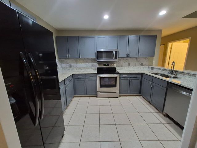 3253 GILBERT STREET, North Port, FL 34288