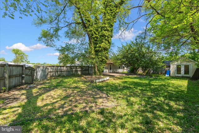 301 8TH AVE SE, Glen Burnie, MD 21061