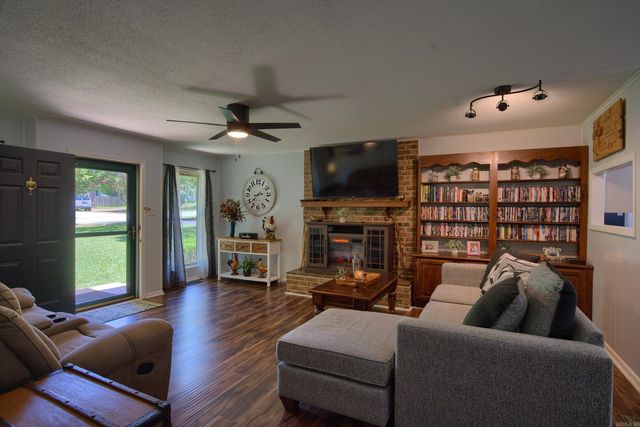 13908 Alexander Road, Alexander, AR 72002