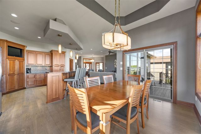 932 Prescot Lane, Marion, IA 52302