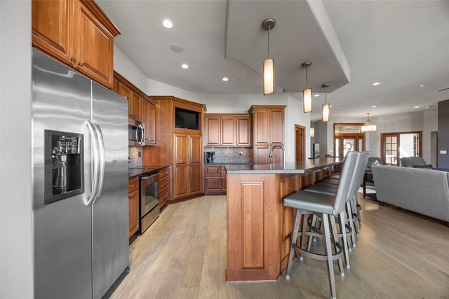 932 Prescot Lane, Marion, IA 52302