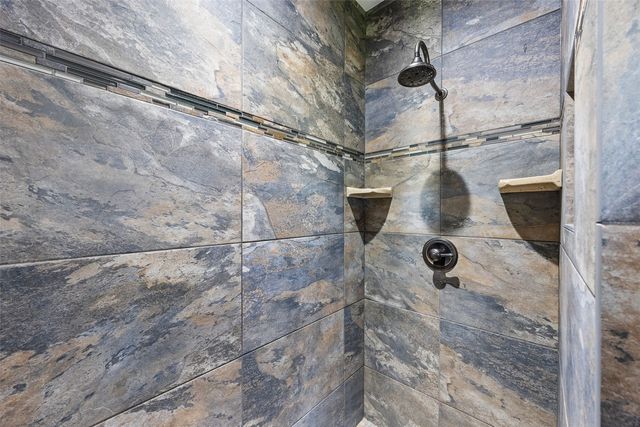 932 Prescot Lane, Marion, IA 52302