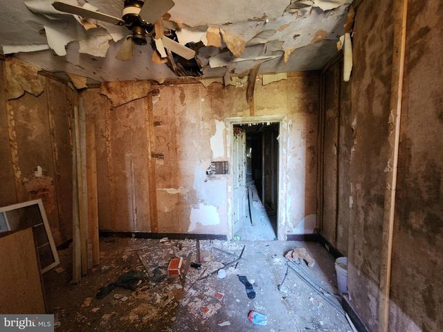 1807 E NORTH AVE, Baltimore, MD 21213