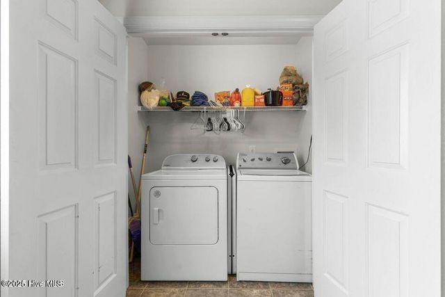 100 Ashwood Drive, Jacksonville, NC 28546