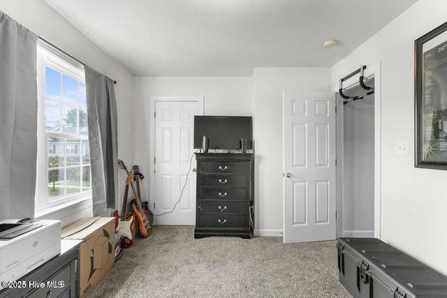 100 Ashwood Drive, Jacksonville, NC 28546