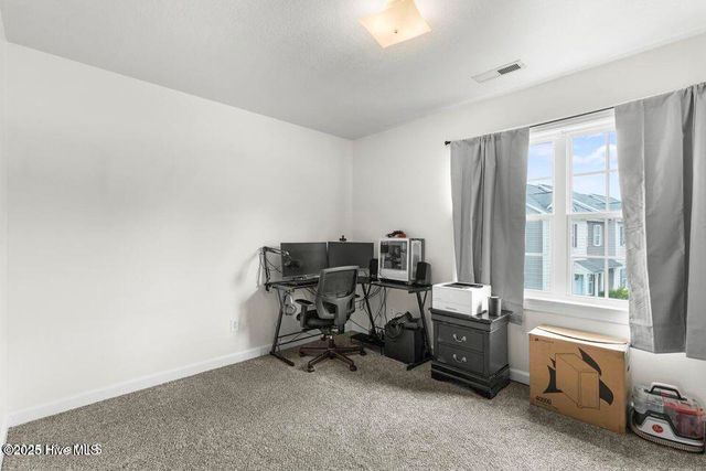 100 Ashwood Drive, Jacksonville, NC 28546