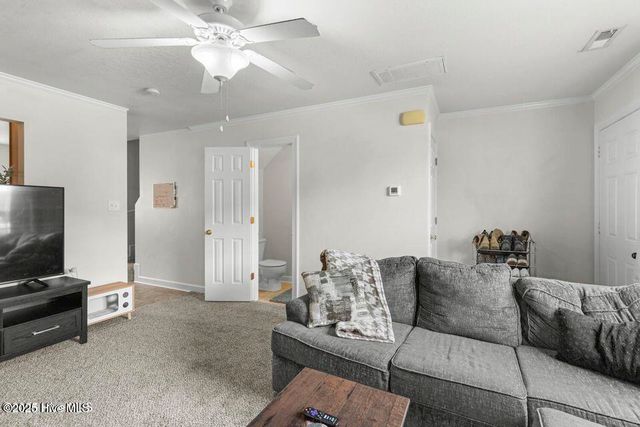 100 Ashwood Drive, Jacksonville, NC 28546