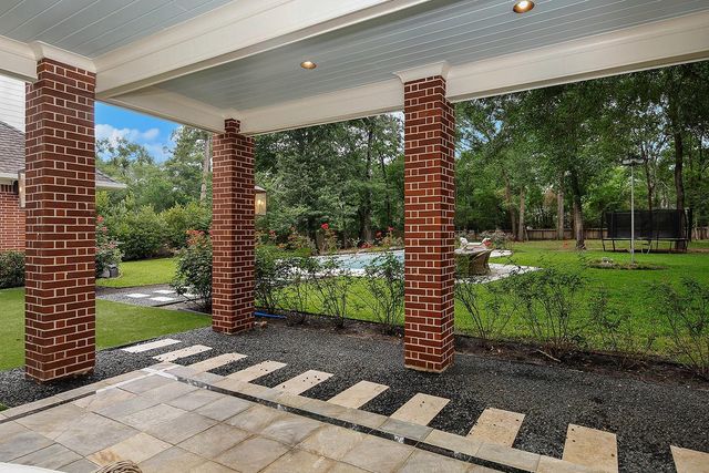 25 Red Sable Point, The Woodlands, TX 77380