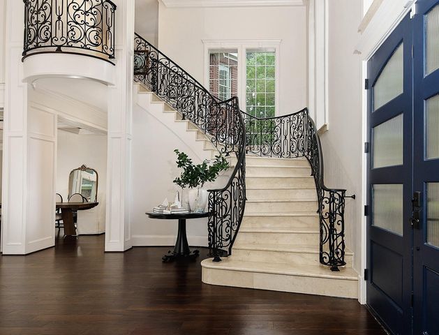 25 Red Sable Point, The Woodlands, TX 77380