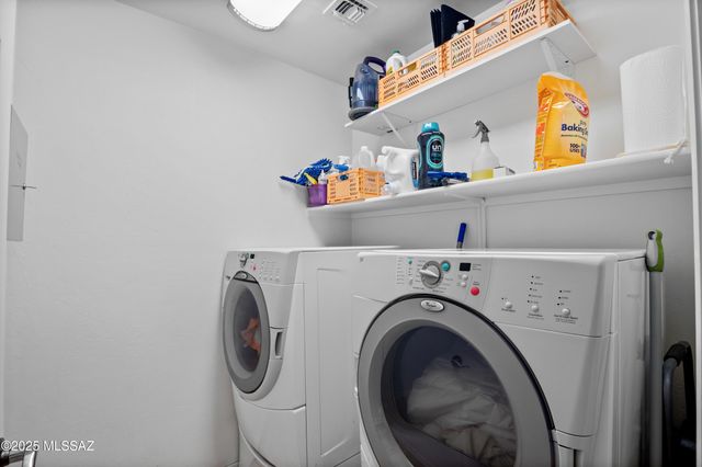 7450 W Shining Amber Lane, Tucson, AZ 85743