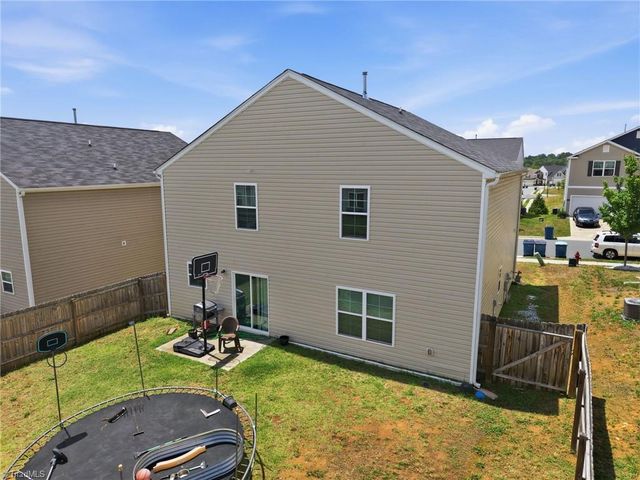 6824 Keeneland Drive, Whitsett, NC 27377