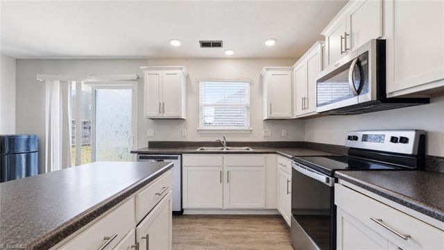 6824 Keeneland Drive, Whitsett, NC 27377
