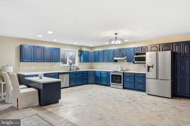 1962 OLD KIRKWOOD RD, Bear, DE 19701