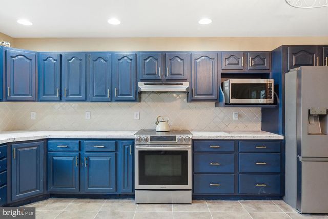 1962 OLD KIRKWOOD RD, Bear, DE 19701