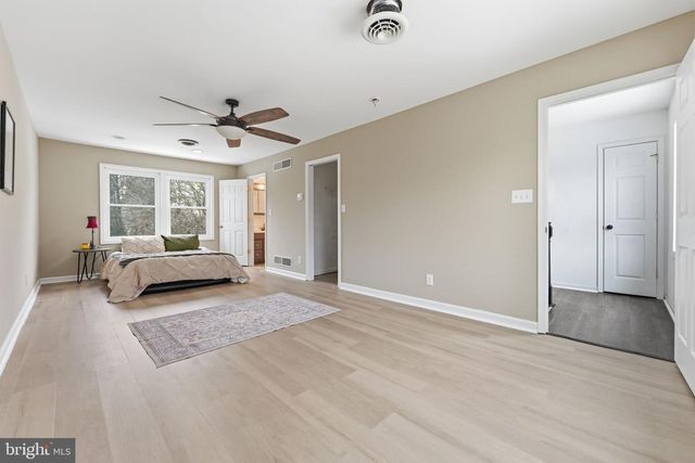 1962 OLD KIRKWOOD RD, Bear, DE 19701