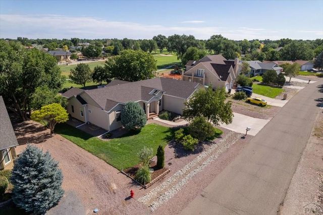 533 W Archer Dr, Pueblo West, CO 81007