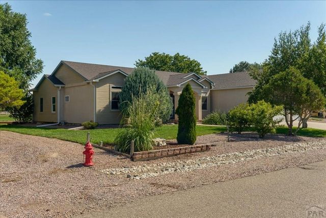 533 W Archer Dr, Pueblo West, CO 81007