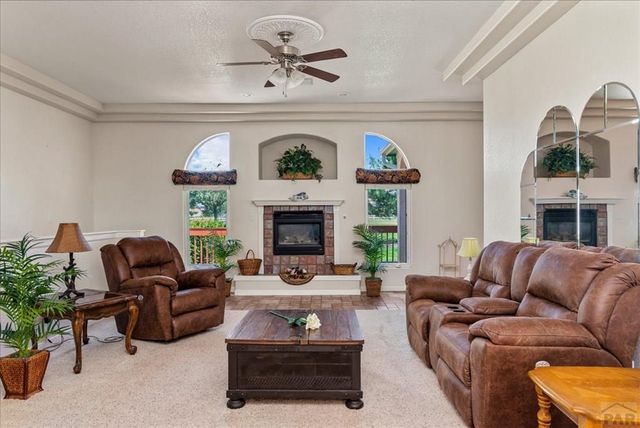 533 W Archer Dr, Pueblo West, CO 81007