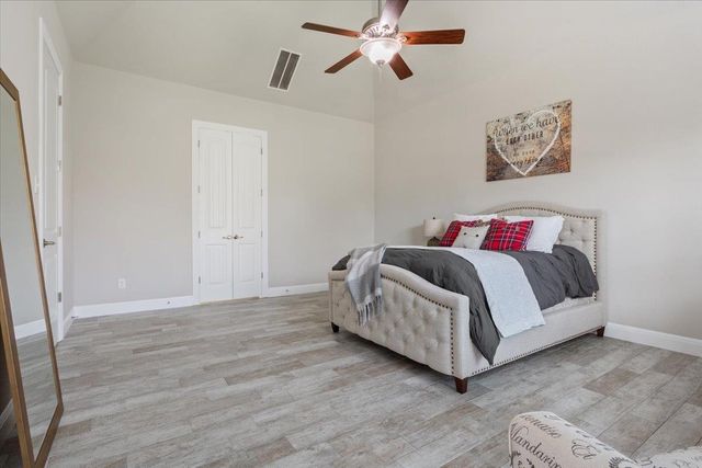 3916 Octavia DR, Pflugerville, TX 78660