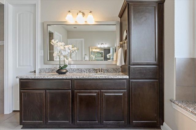 3916 Octavia DR, Pflugerville, TX 78660
