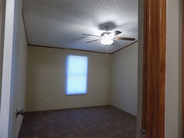 3450 Sarra Lane, Springtown, TX 76082