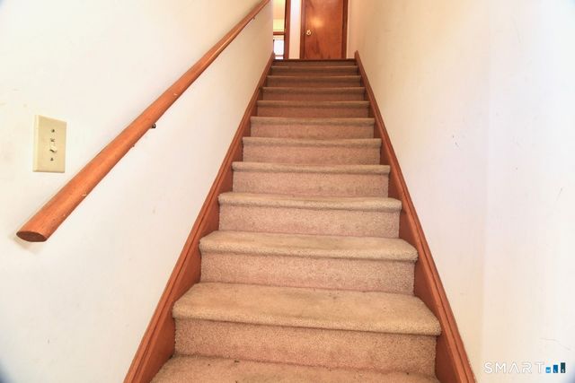 6 North Lane, Wallingford, CT 06492