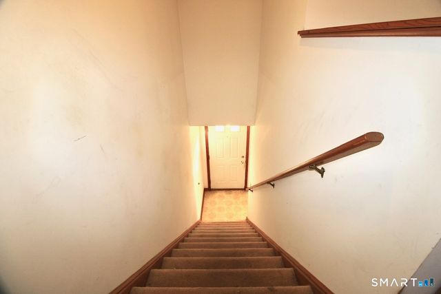 6 North Lane, Wallingford, CT 06492