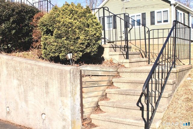 6 North Lane, Wallingford, CT 06492