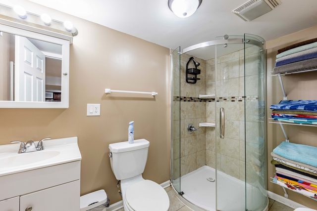 12737 S Manistee Avenue, Chicago, IL 60633