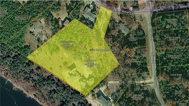 13 Beaver Drive, Holiday Island, AR 72631