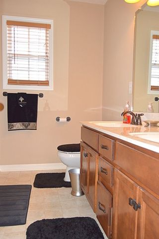 2948 Brewster Drive, Clarksville, TN 37042