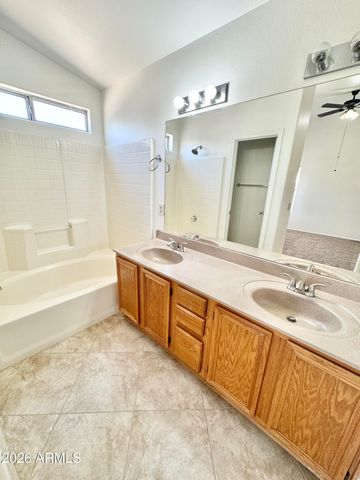 7707 W RANCHO Drive, Glendale, AZ 85303