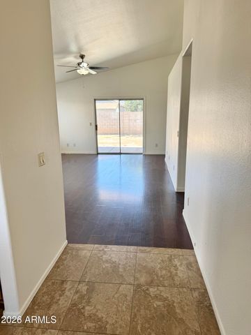 7707 W RANCHO Drive, Glendale, AZ 85303