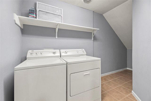 10902 Tobar Falls Circle, Houston, TX 77064