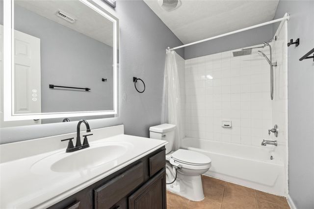 10902 Tobar Falls Circle, Houston, TX 77064