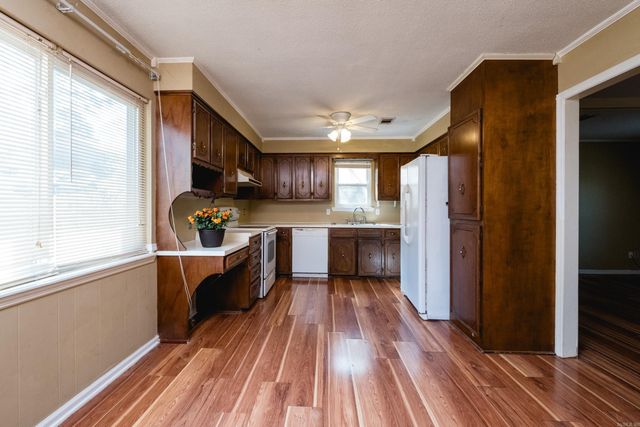 1720 Shumate Drive, Little Rock, AR 72212