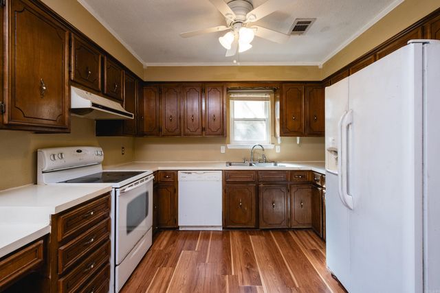 1720 Shumate Drive, Little Rock, AR 72212