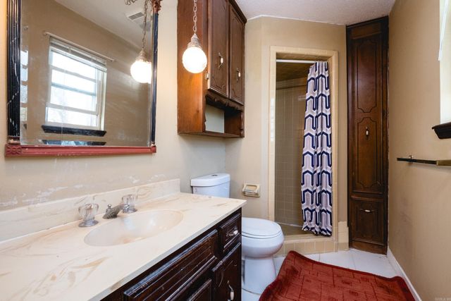 1720 Shumate Drive, Little Rock, AR 72212