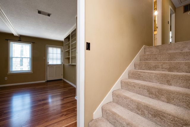 1720 Shumate Drive, Little Rock, AR 72212