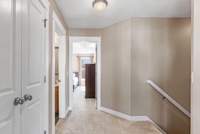 11281 69th Street NE, Albertville, MN 55301