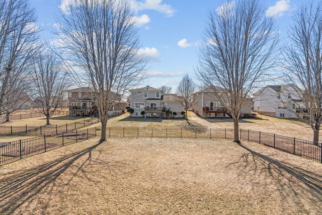 11281 69th Street NE, Albertville, MN 55301