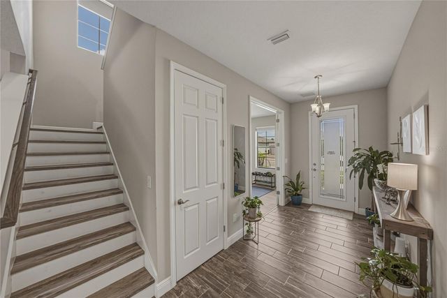14633 RED CASTLE AVENUE, Lithia, FL 33547