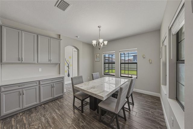 14633 RED CASTLE AVENUE, Lithia, FL 33547
