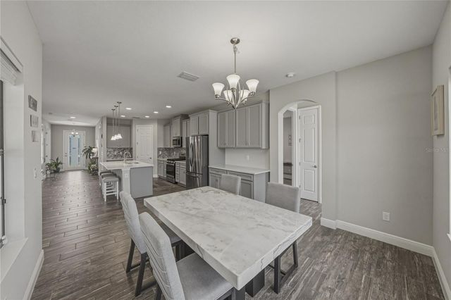 14633 RED CASTLE AVENUE, Lithia, FL 33547