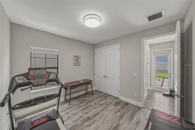 14633 RED CASTLE AVENUE, Lithia, FL 33547