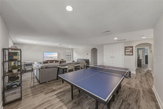 14633 RED CASTLE AVENUE, Lithia, FL 33547