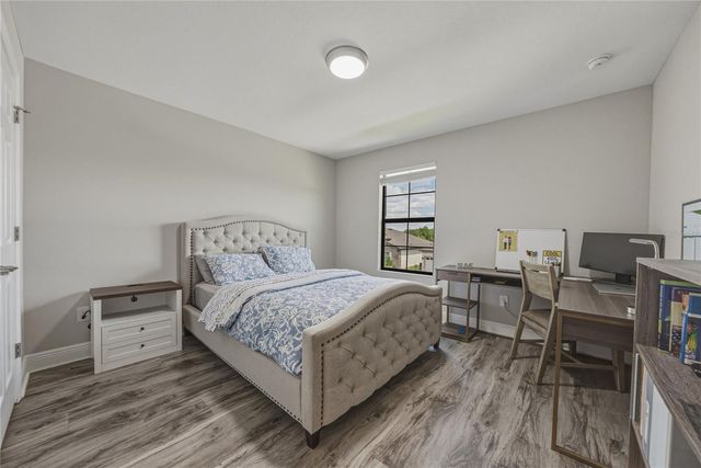 14633 RED CASTLE AVENUE, Lithia, FL 33547