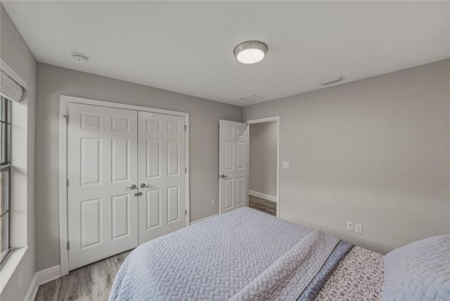 14633 RED CASTLE AVENUE, Lithia, FL 33547