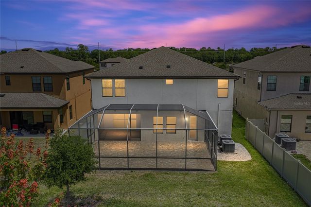 14633 RED CASTLE AVENUE, Lithia, FL 33547