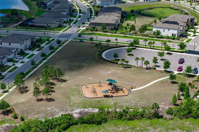 14633 RED CASTLE AVENUE, Lithia, FL 33547